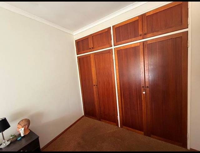 2 BEDROOM TOWNHOUSE FOR SALE IN GHOLFSIG